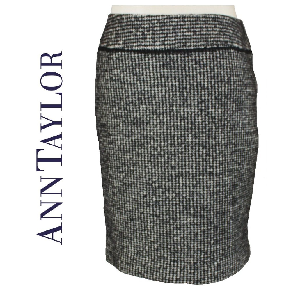 Gorgeous Pencil Skirt Ann Taylor - Picture 3 of 8